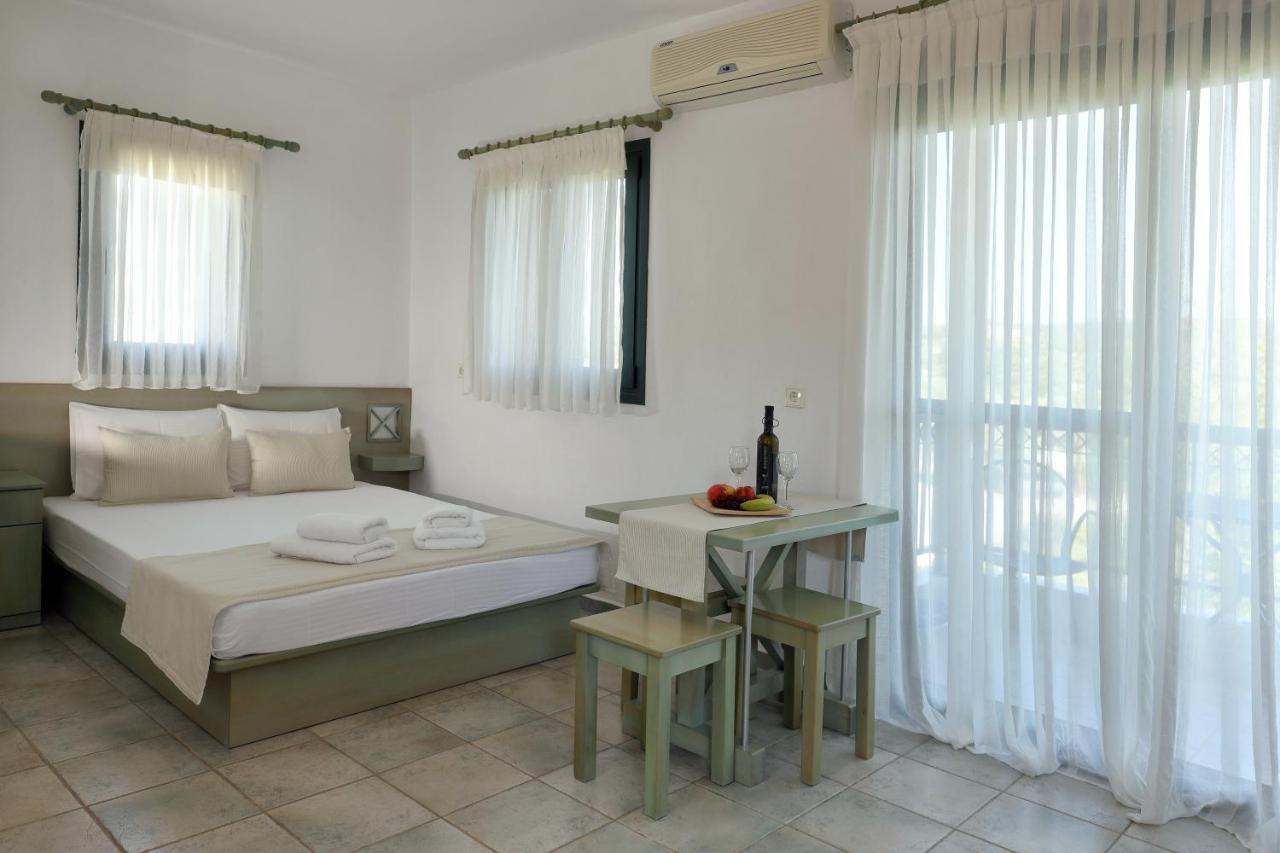Maistrali Apartments Ormos Panagias Zewnętrze zdjęcie